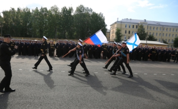 Военнослужащие пятнадцатого призыва НПР Севмаша приняли присягу